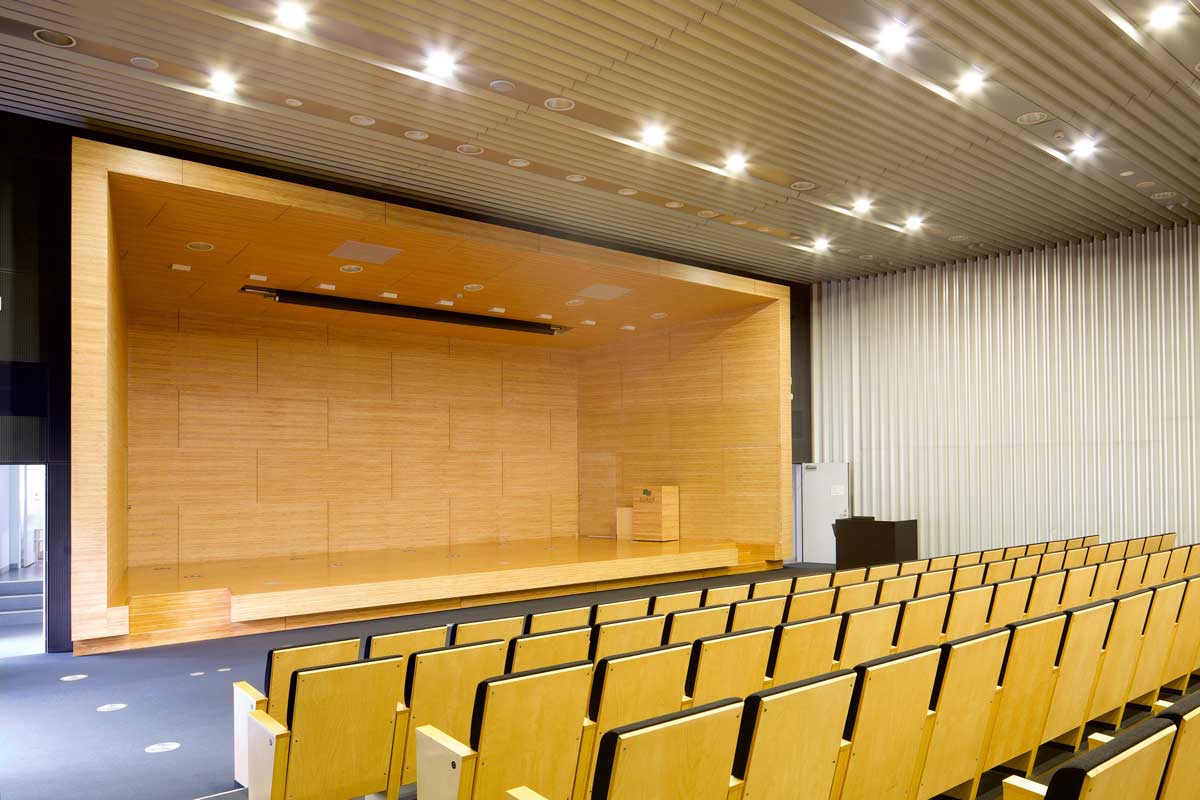 Noyori Conference Hall 2F